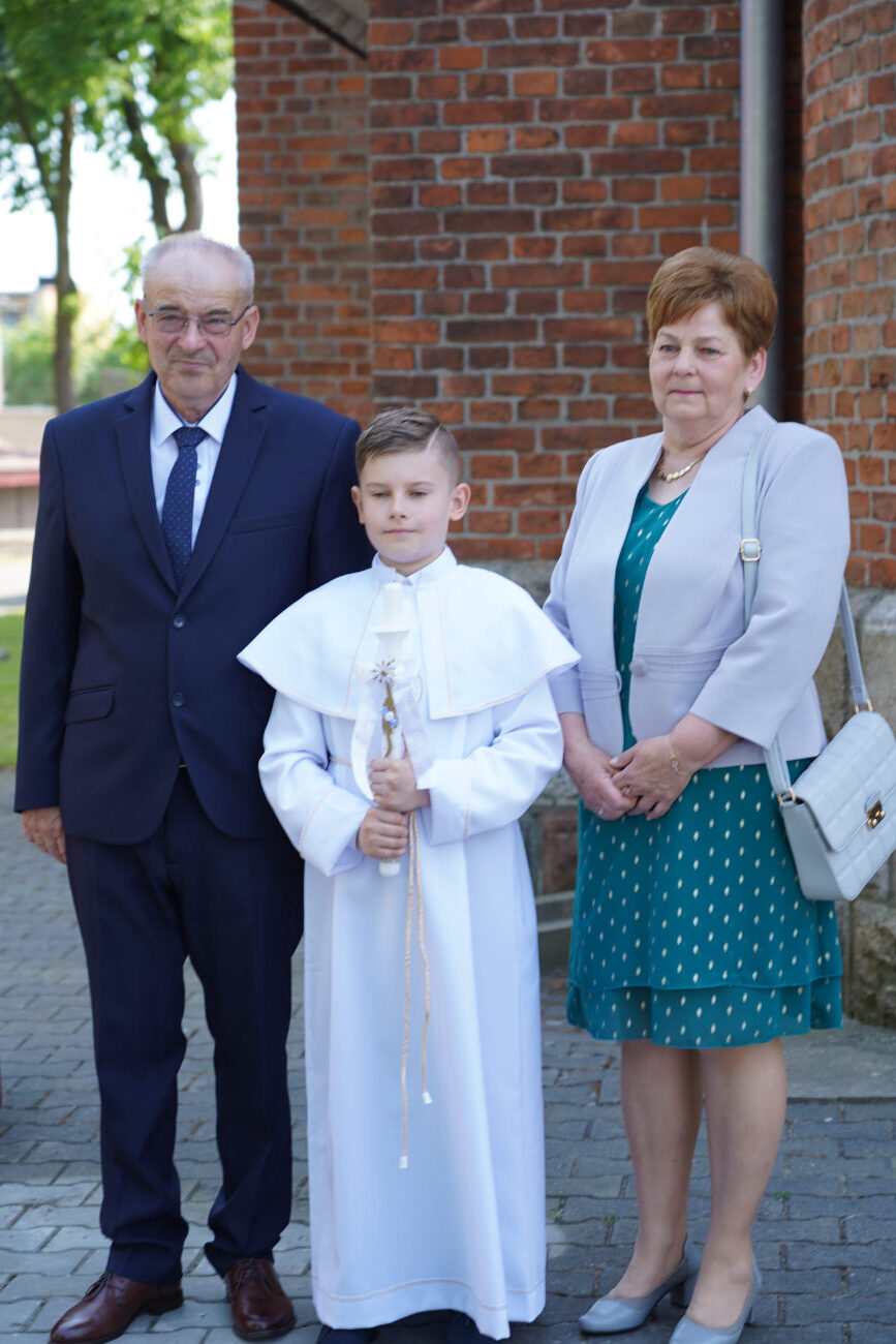 Komunia w Ostrowitem. Mamy zdjęcia