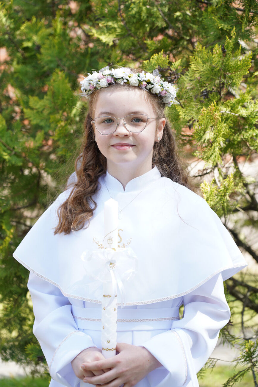 Komunia w Ostrowitem. Mamy zdjęcia