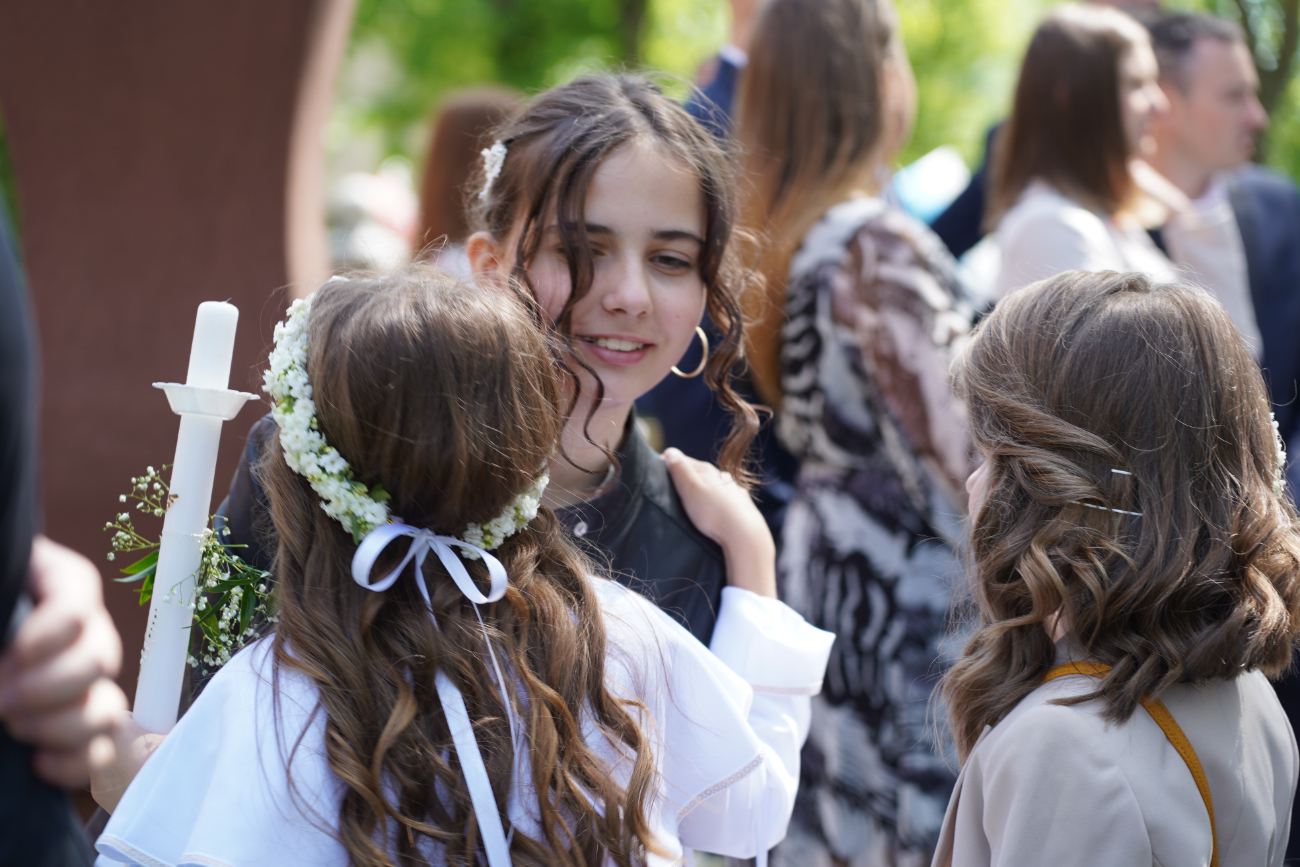 Komunia w Ostrowitem. Mamy zdjęcia