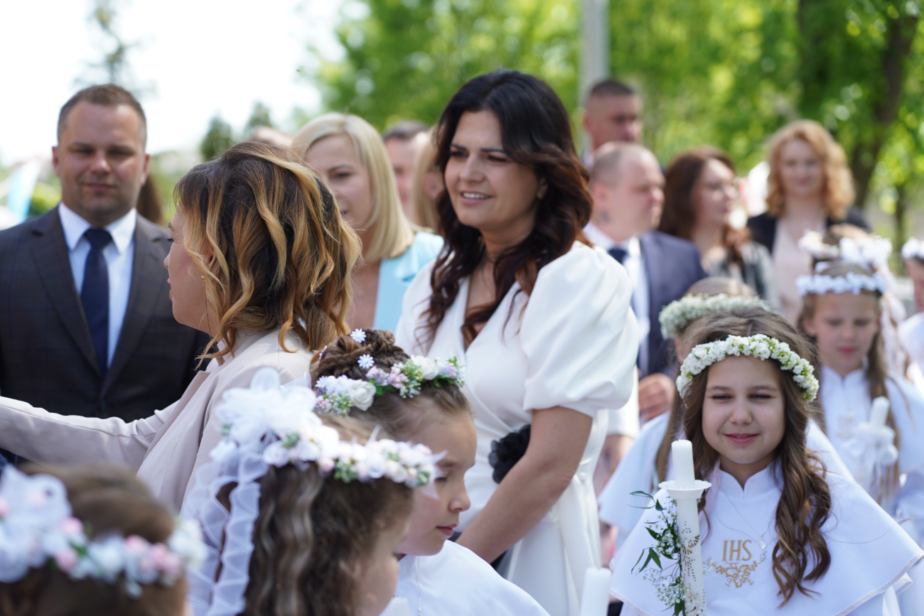 Komunia w Ostrowitem. Mamy zdjęcia