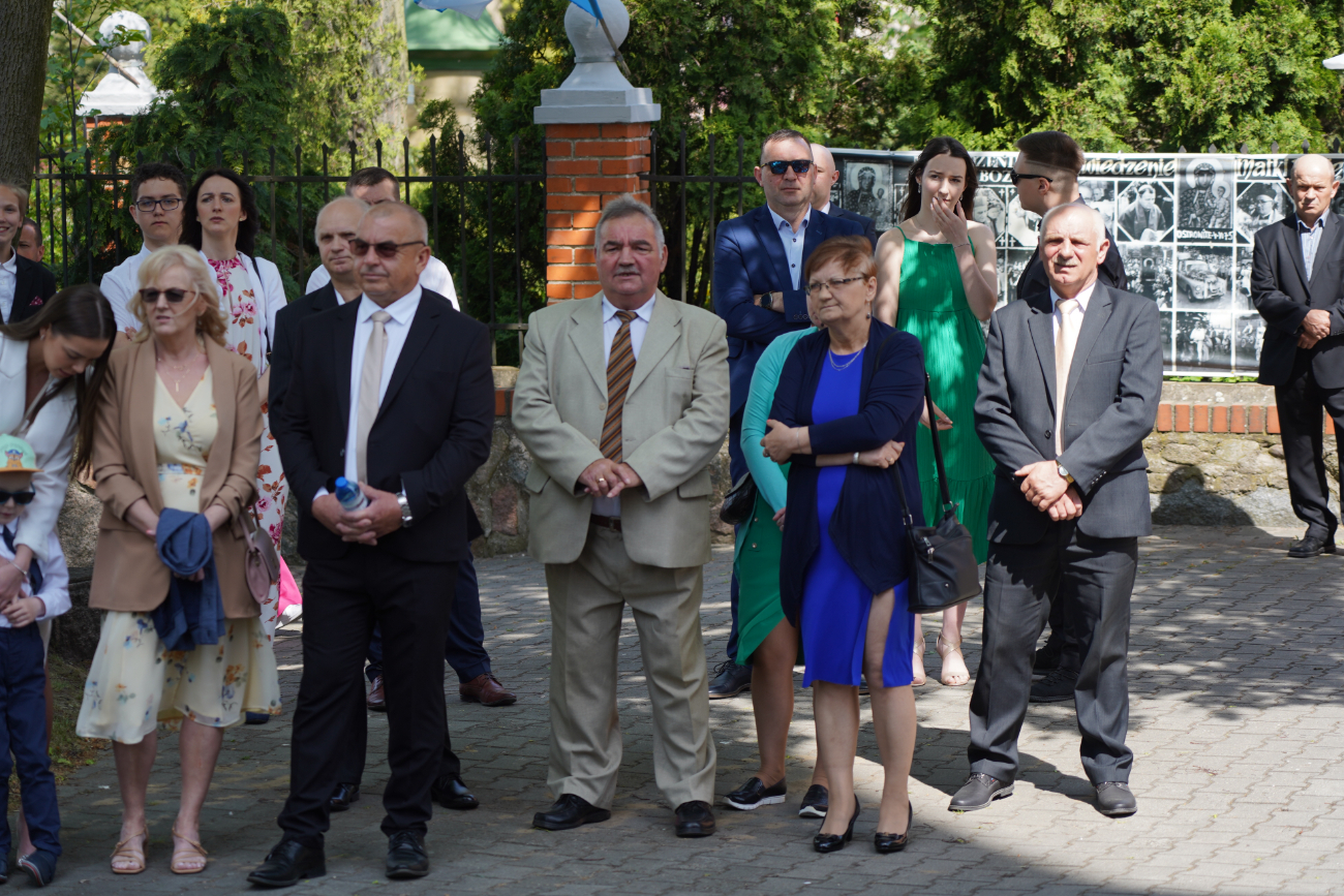 Komunia w Ostrowitem. Mamy zdjęcia