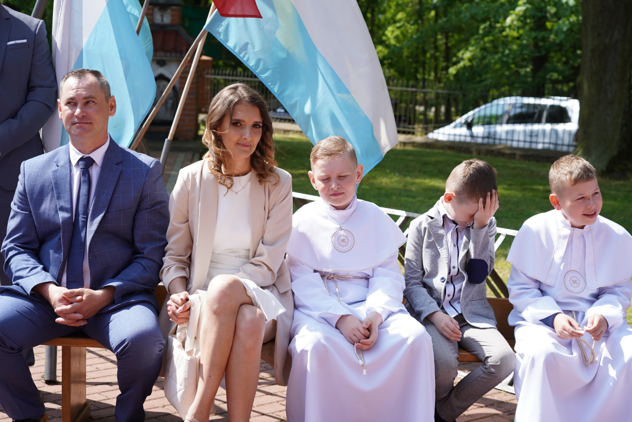 Komunia w Giewartowie. Zobacz zdjęcia