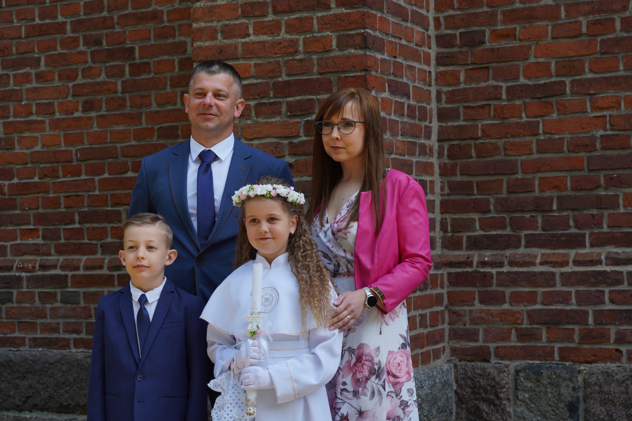 Komunia w Giewartowie. Zobacz zdjęcia