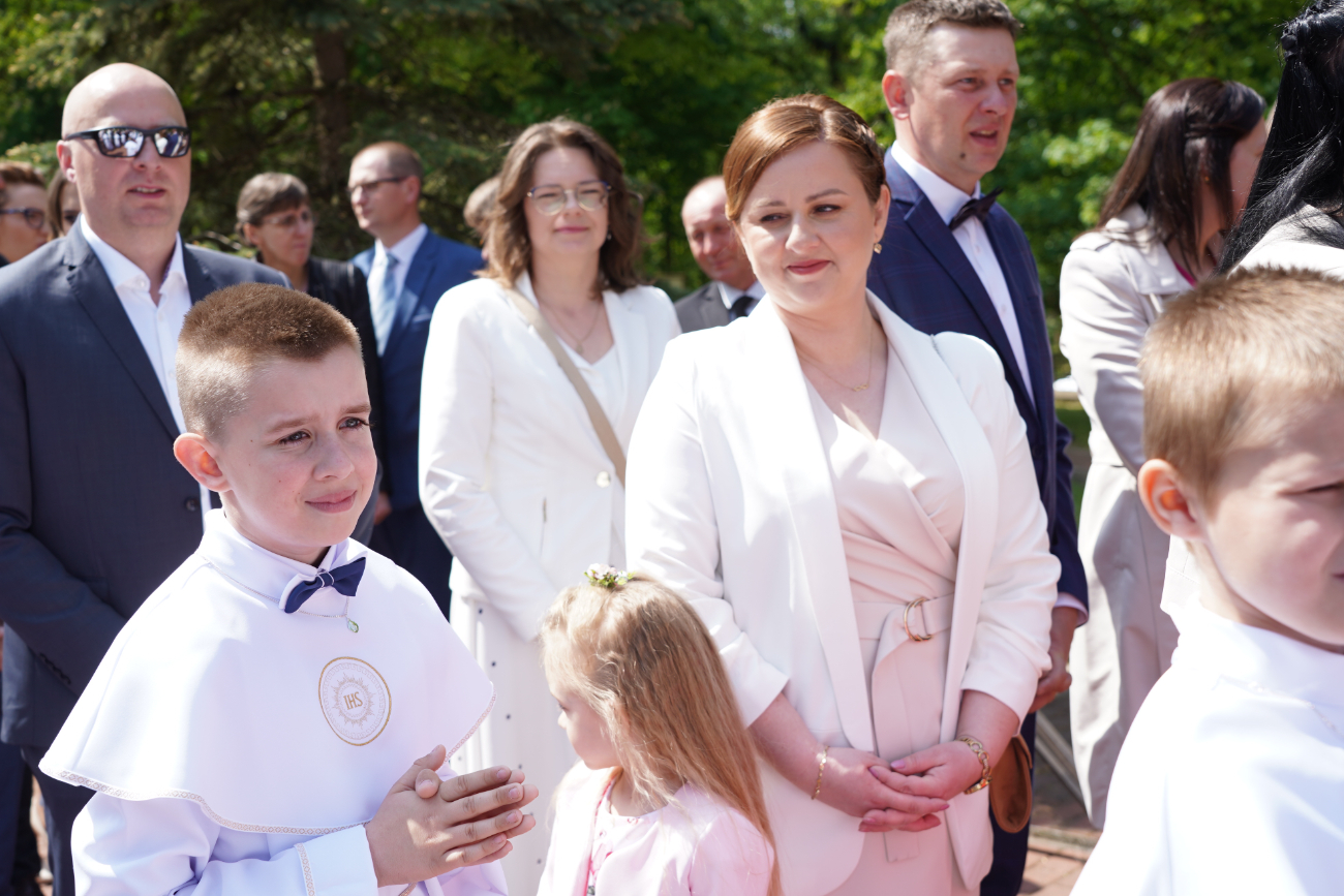 Komunia w Giewartowie. Zobacz zdjęcia