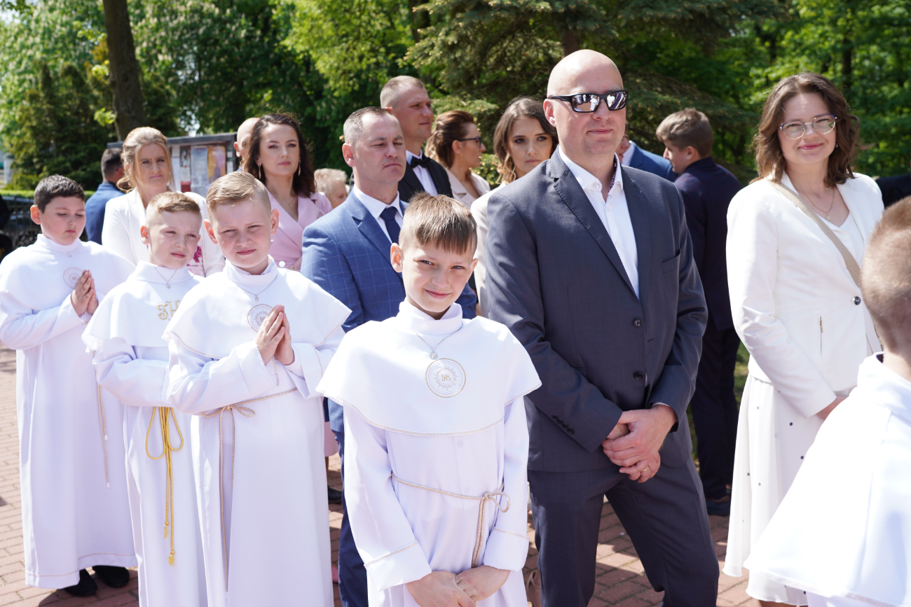 Komunia w Giewartowie. Zobacz zdjęcia