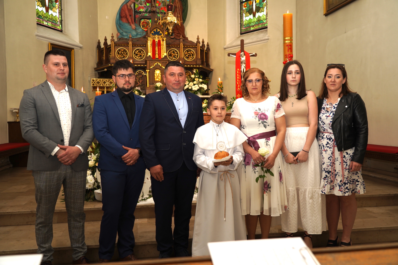 Komunia w Giewartowie. Zobacz zdjęcia