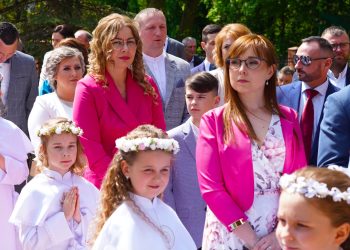 Komunia w Giewartowie. Zobacz zdjęcia