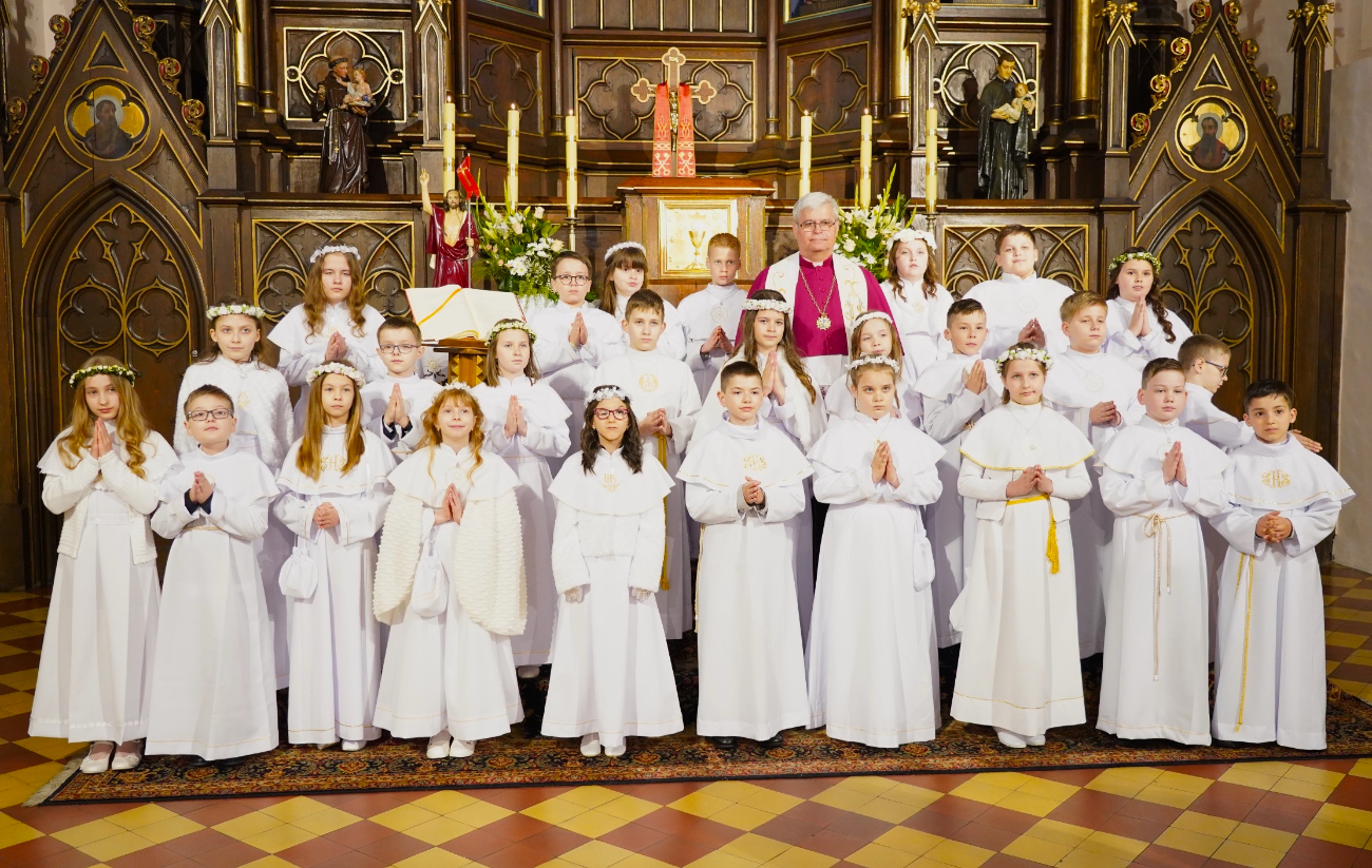 Komunia w Wawrzyńcu. Zobacz zdjęcia