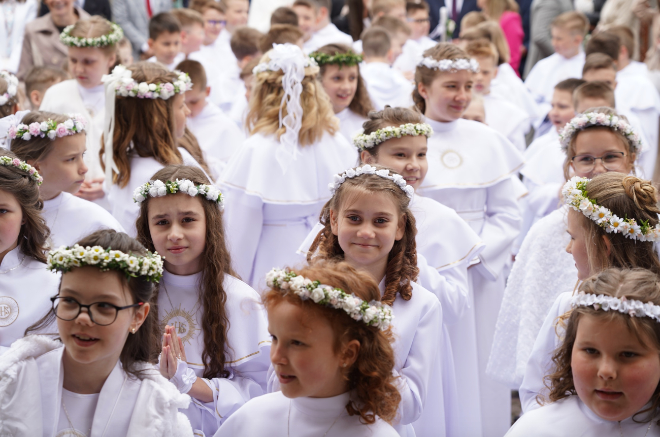 Komunia w Strzałkowie ZDJĘCIA