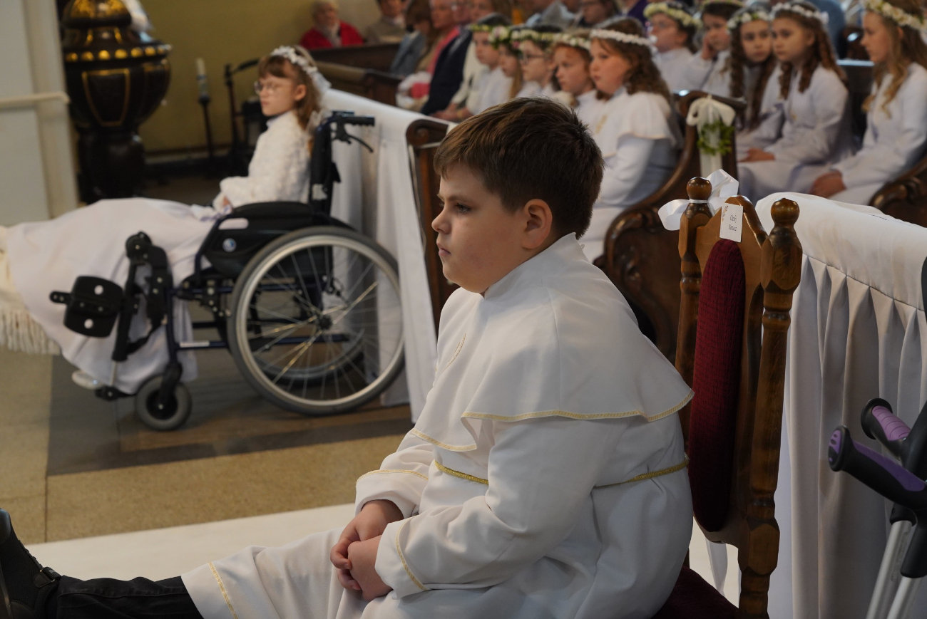 Komunia w Strzałkowie ZDJĘCIA