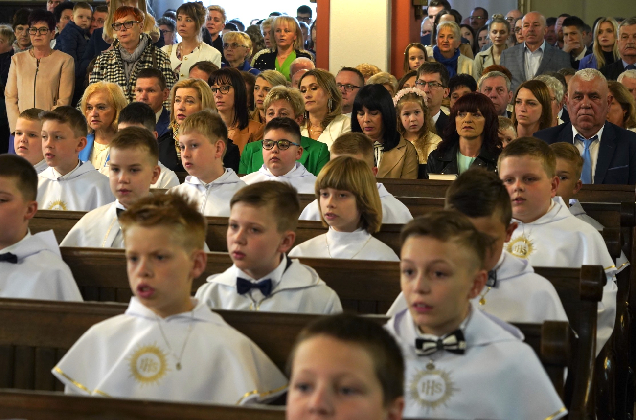 Komunia w Strzałkowie ZDJĘCIA