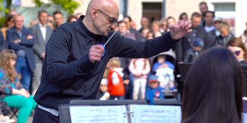 Orkiestra zagrała dziś dla słupczan FILM