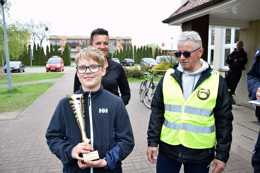 Majówkę rozpoczęli rajdem. Rowerzyści dopisali ZDJĘCIA