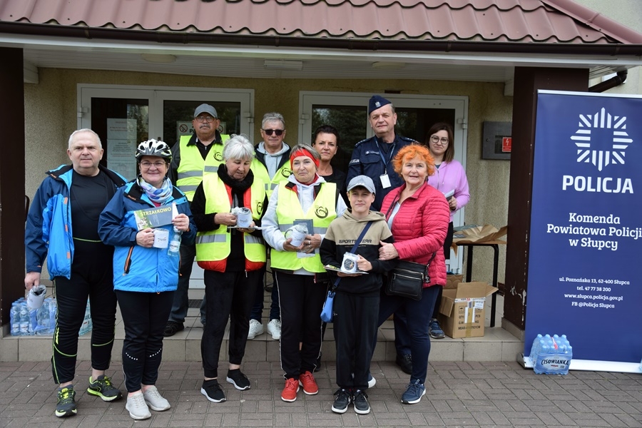Majówkę rozpoczęli rajdem. Rowerzyści dopisali ZDJĘCIA