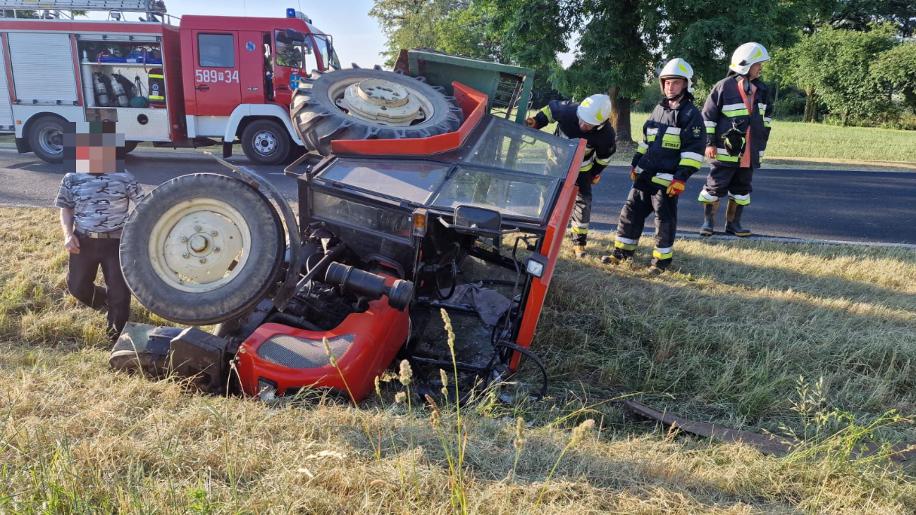 Zderzenie ciągnika i ciężarówki