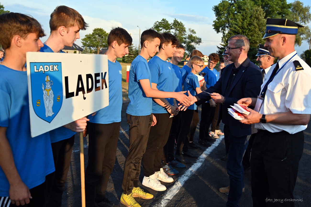 Rywalizowali strażacy z Lądku. Zdjęcia i wyniki