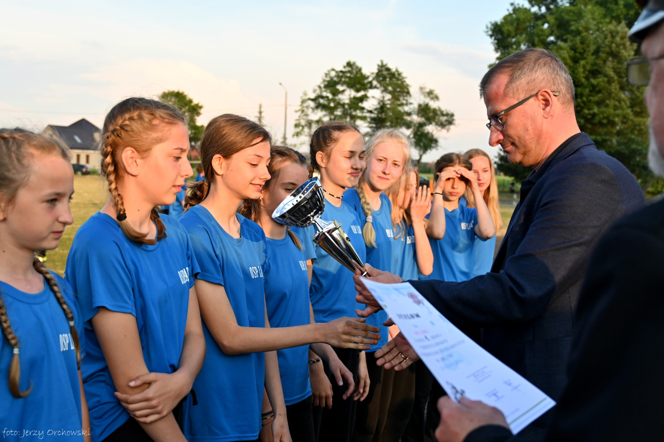 Rywalizowali strażacy z Lądku. Zdjęcia i wyniki
