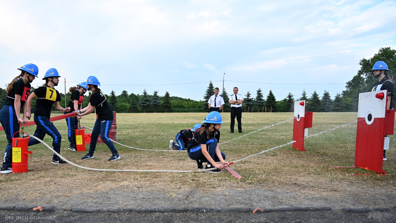 Rywalizowali strażacy z Lądku. Zdjęcia i wyniki
