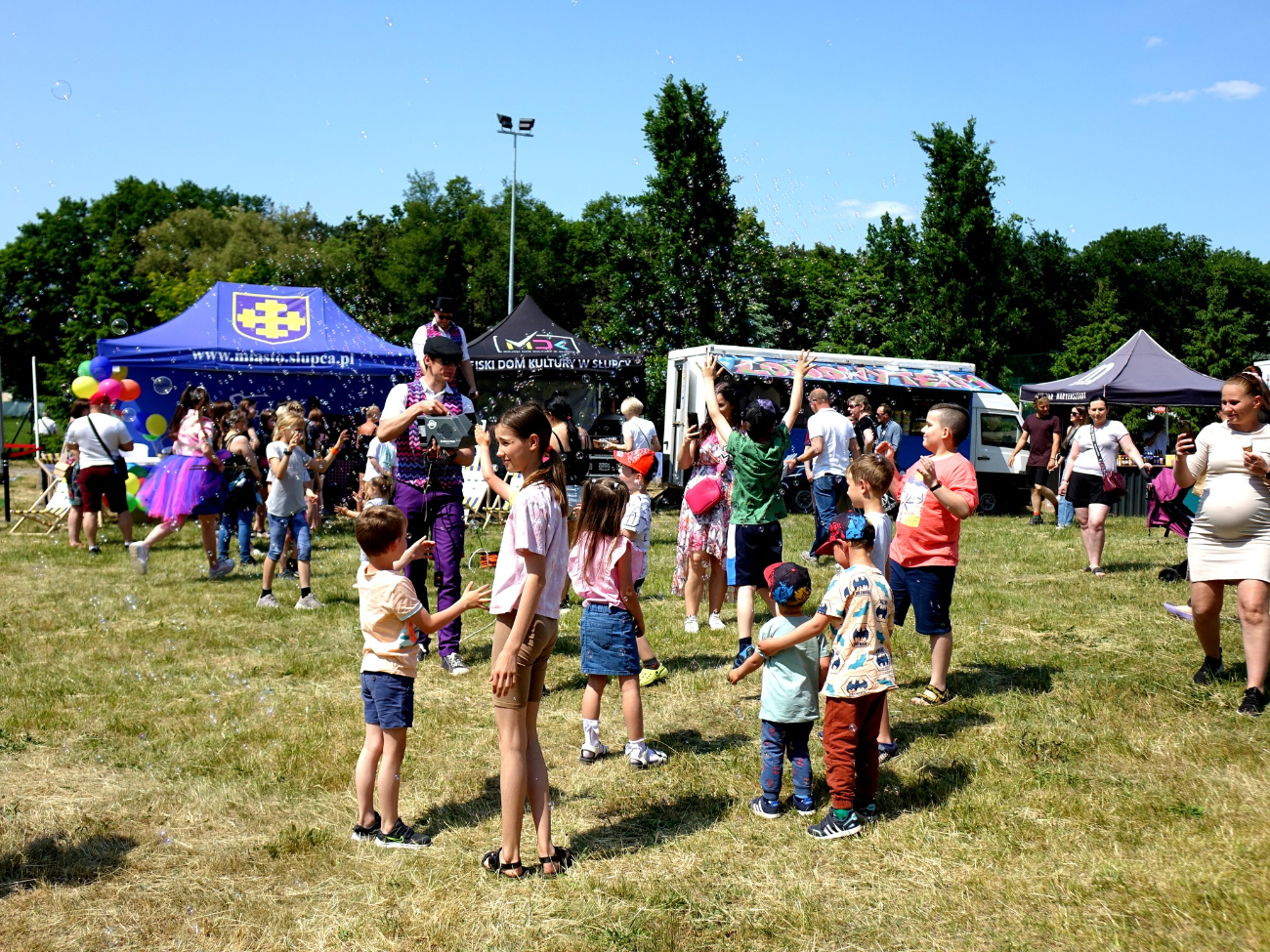Słonecznie, wesoło i kolorowo. Słupeckie Dni Rodziny w obiektywie