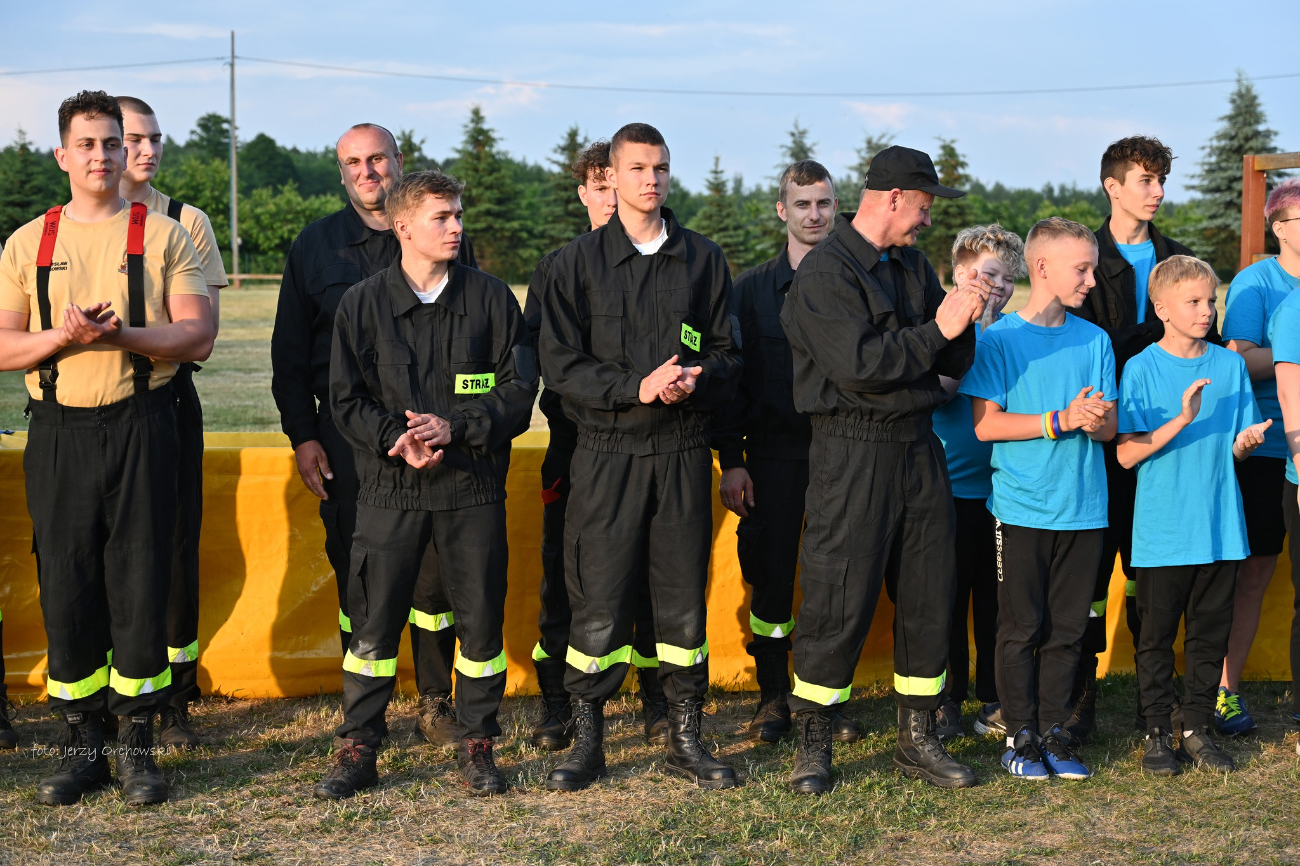 Rywalizowali strażacy z Lądku. Zdjęcia i wyniki