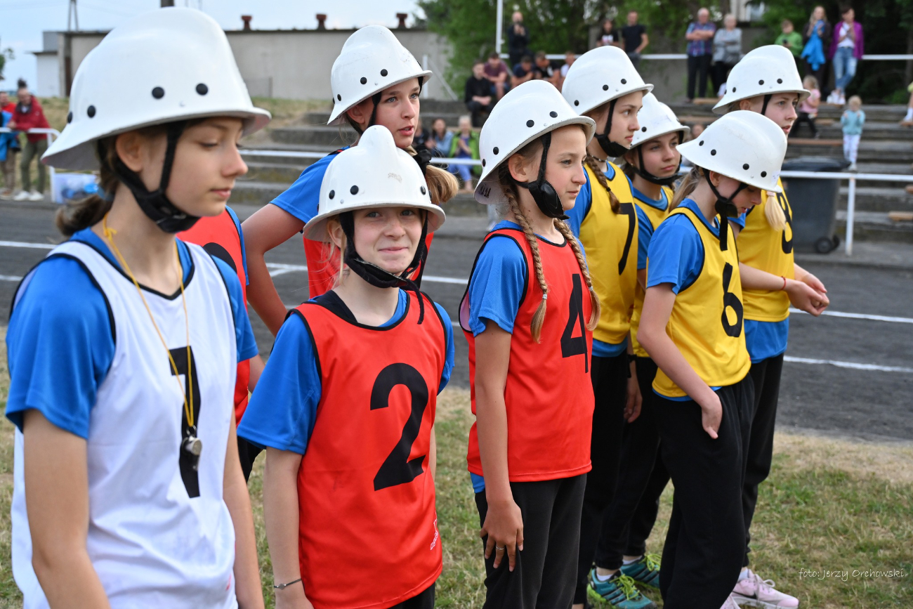 Rywalizowali strażacy z Lądku. Zdjęcia i wyniki