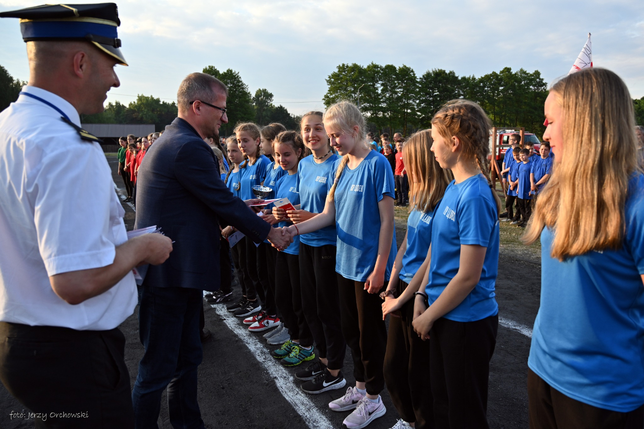 Rywalizowali strażacy z Lądku. Zdjęcia i wyniki