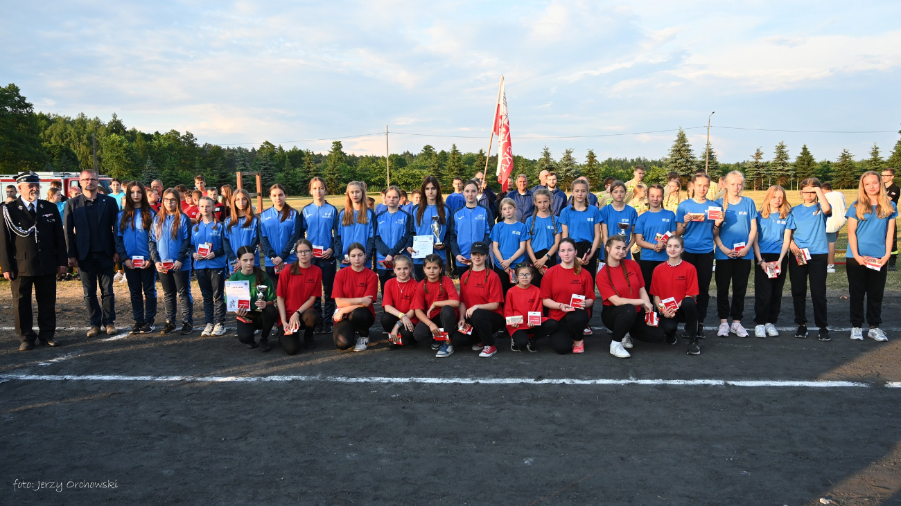 Rywalizowali strażacy z Lądku. Zdjęcia i wyniki