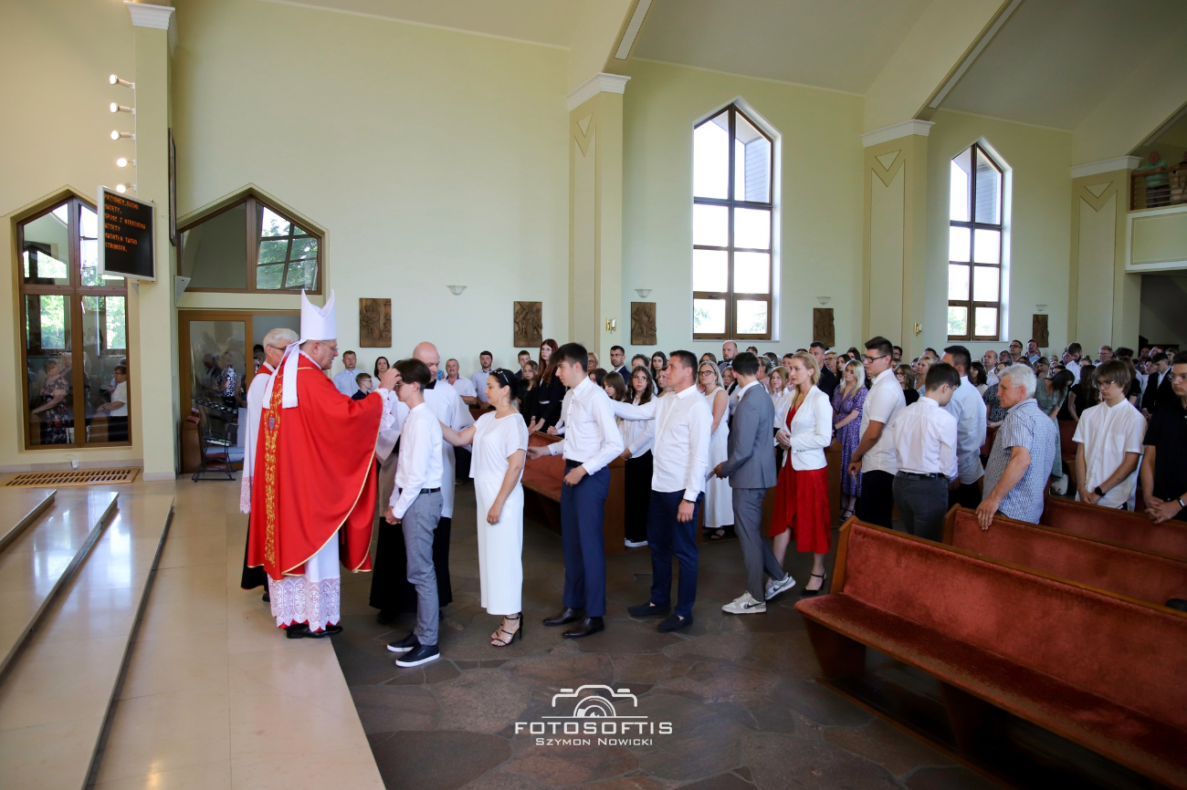 Bierzmowanie w Kozalu. Zobacz zdjęcia