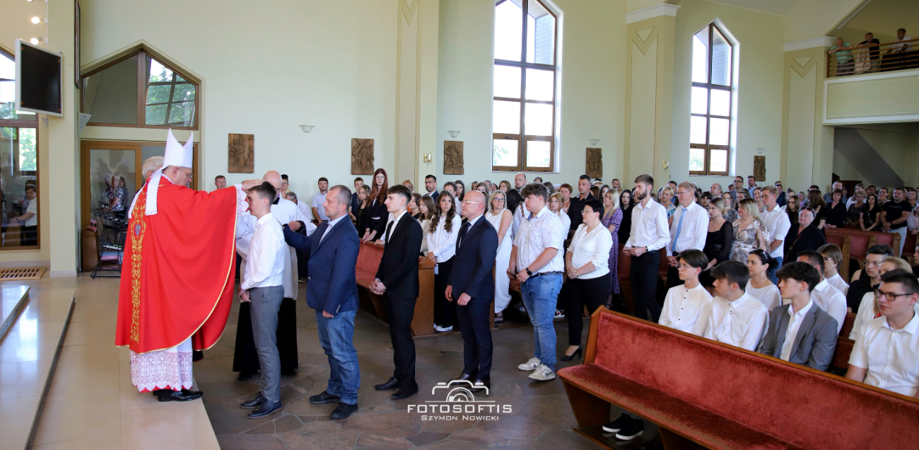 Bierzmowanie w Kozalu. Zobacz zdjęcia