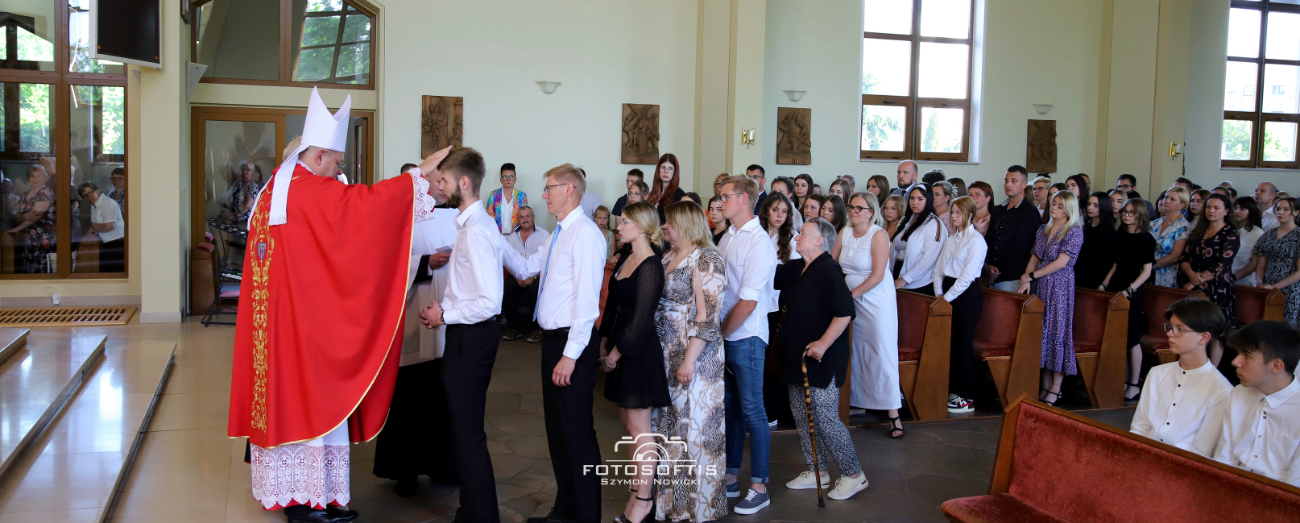 Bierzmowanie w Kozalu. Zobacz zdjęcia