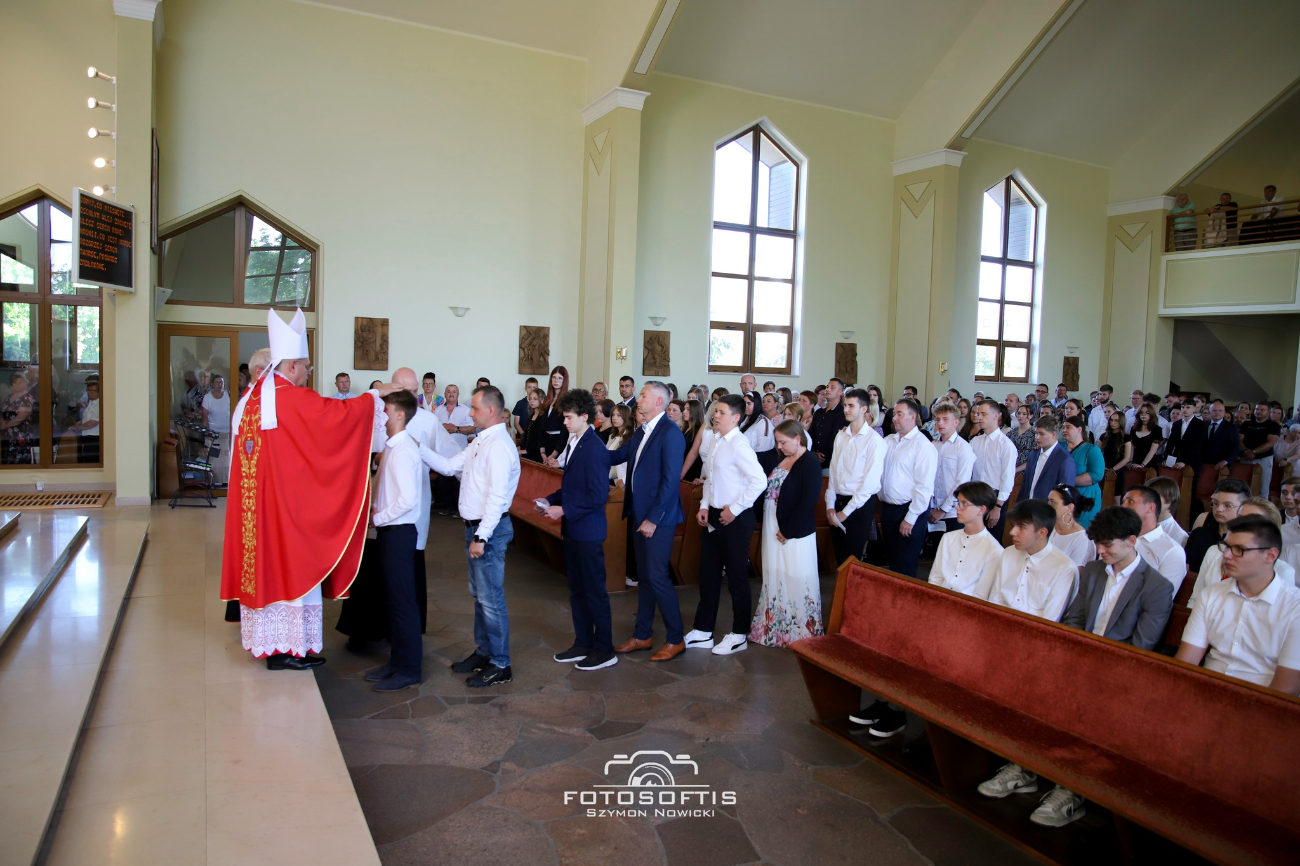 Bierzmowanie w Kozalu. Zobacz zdjęcia