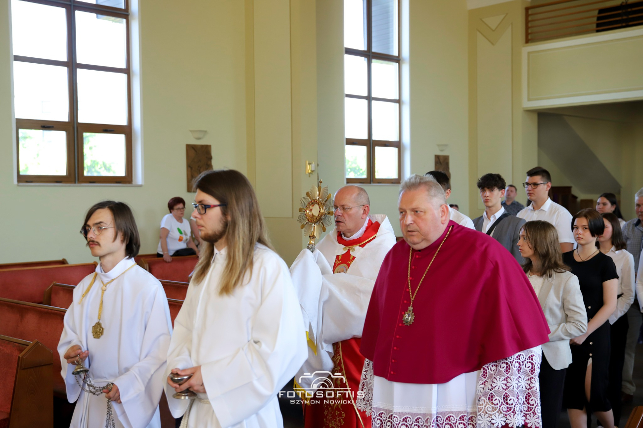 Bierzmowanie w Kozalu. Zobacz zdjęcia