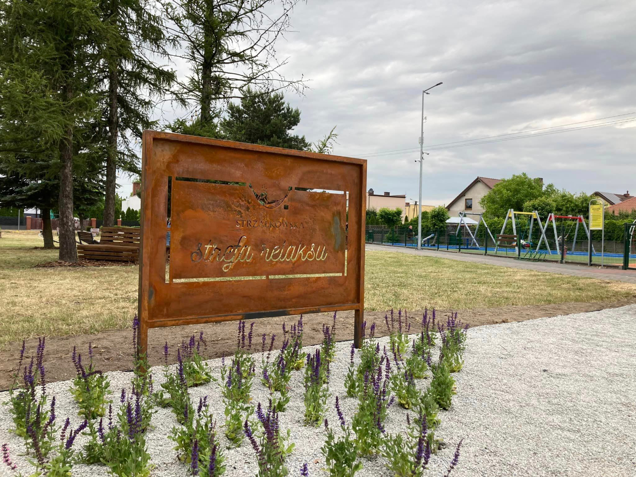 Leżaki, hamaki i przestrzenne szachy. Zapraszają do Strzałkowskiej Strefy Relaksu