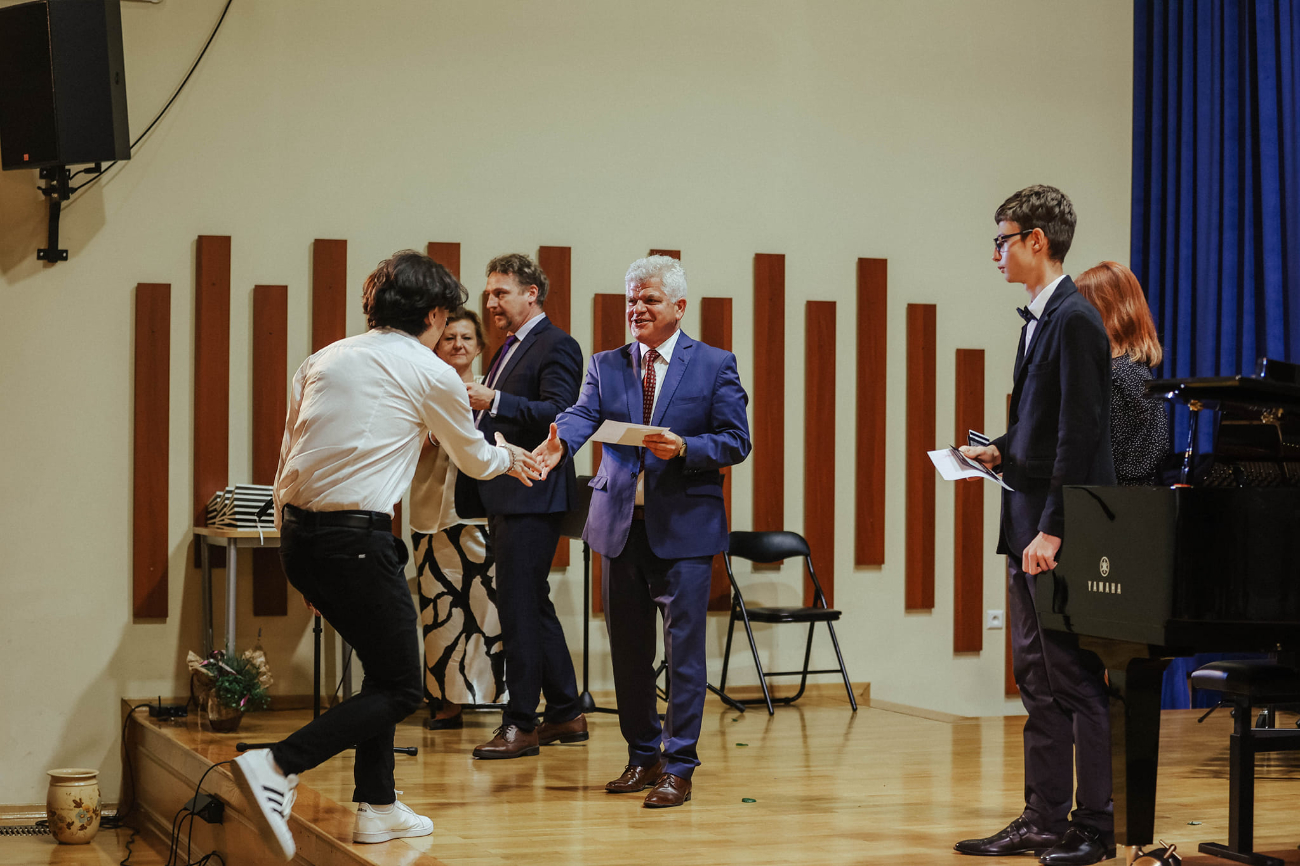 Kolejni absolwenci ruszyli w świat