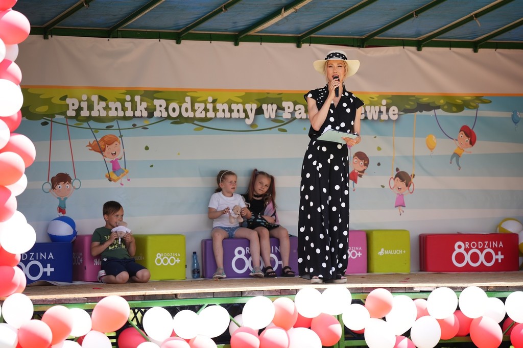 Działo się w Paruszewie. Piknik odwiedziła minister ZDJĘCIA