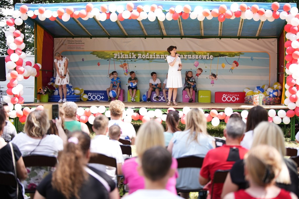 Działo się w Paruszewie. Piknik odwiedziła minister ZDJĘCIA