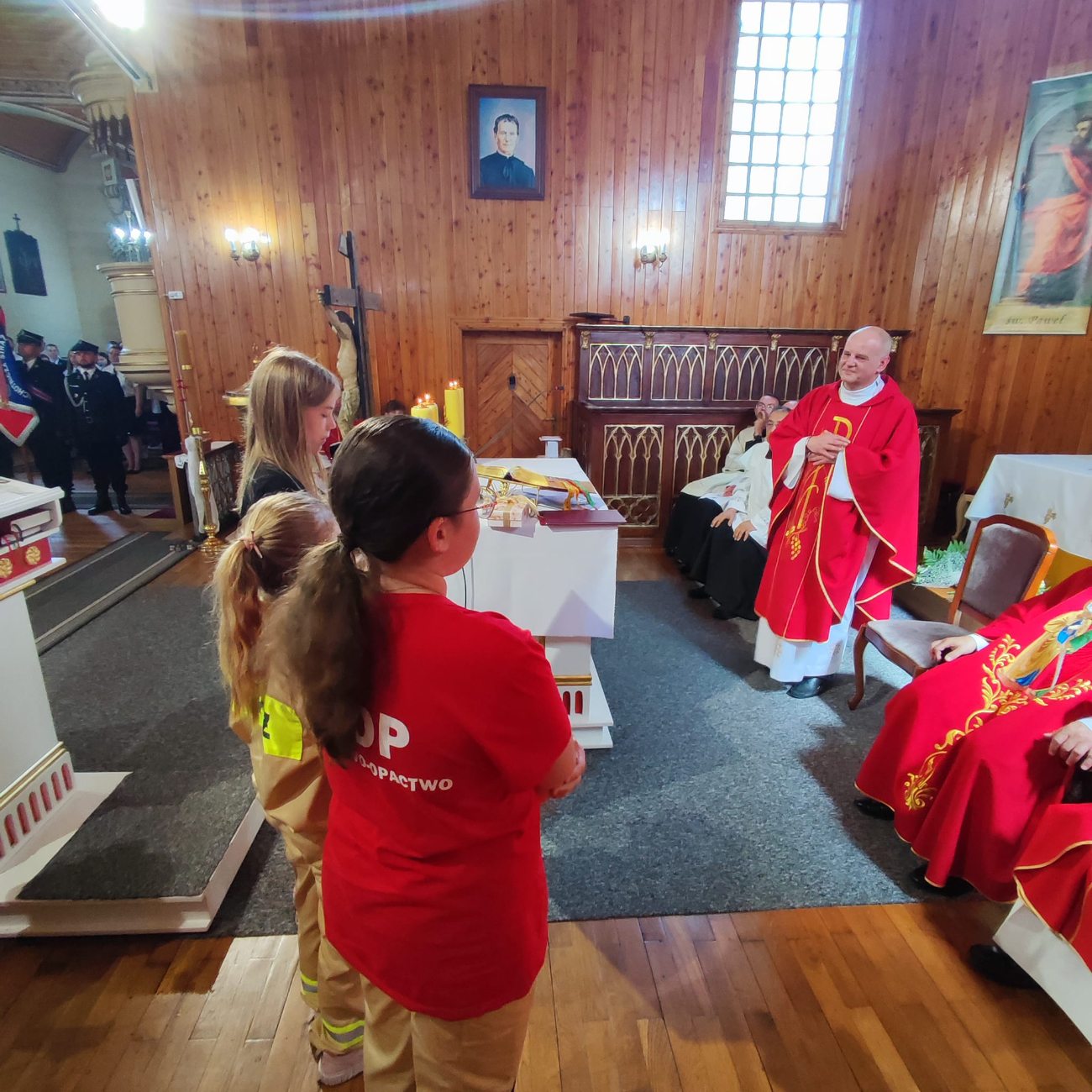 Kowalewo podziękowało proboszczowi ZDJĘCIA