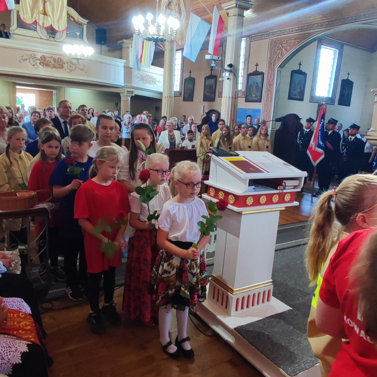 Kowalewo podziękowało proboszczowi ZDJĘCIA