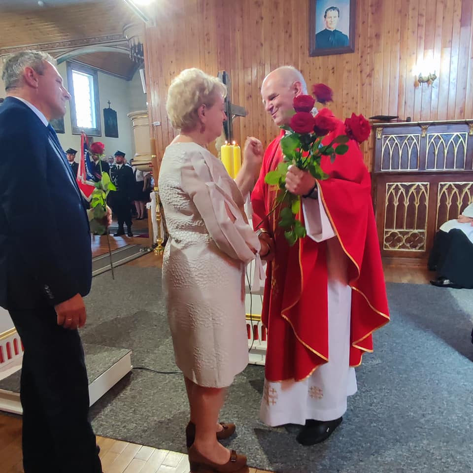 Kowalewo podziękowało proboszczowi ZDJĘCIA