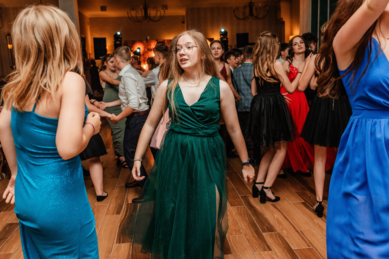 Tak się bawili ósmoklasiści ze Strzałkowa ZDJĘCIA