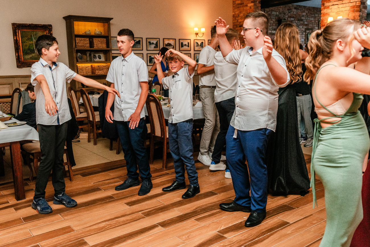 Tak się bawili ósmoklasiści ze Strzałkowa ZDJĘCIA