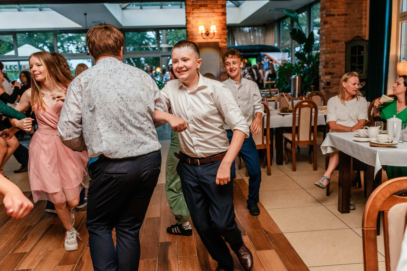 Tak się bawili ósmoklasiści ze Strzałkowa ZDJĘCIA