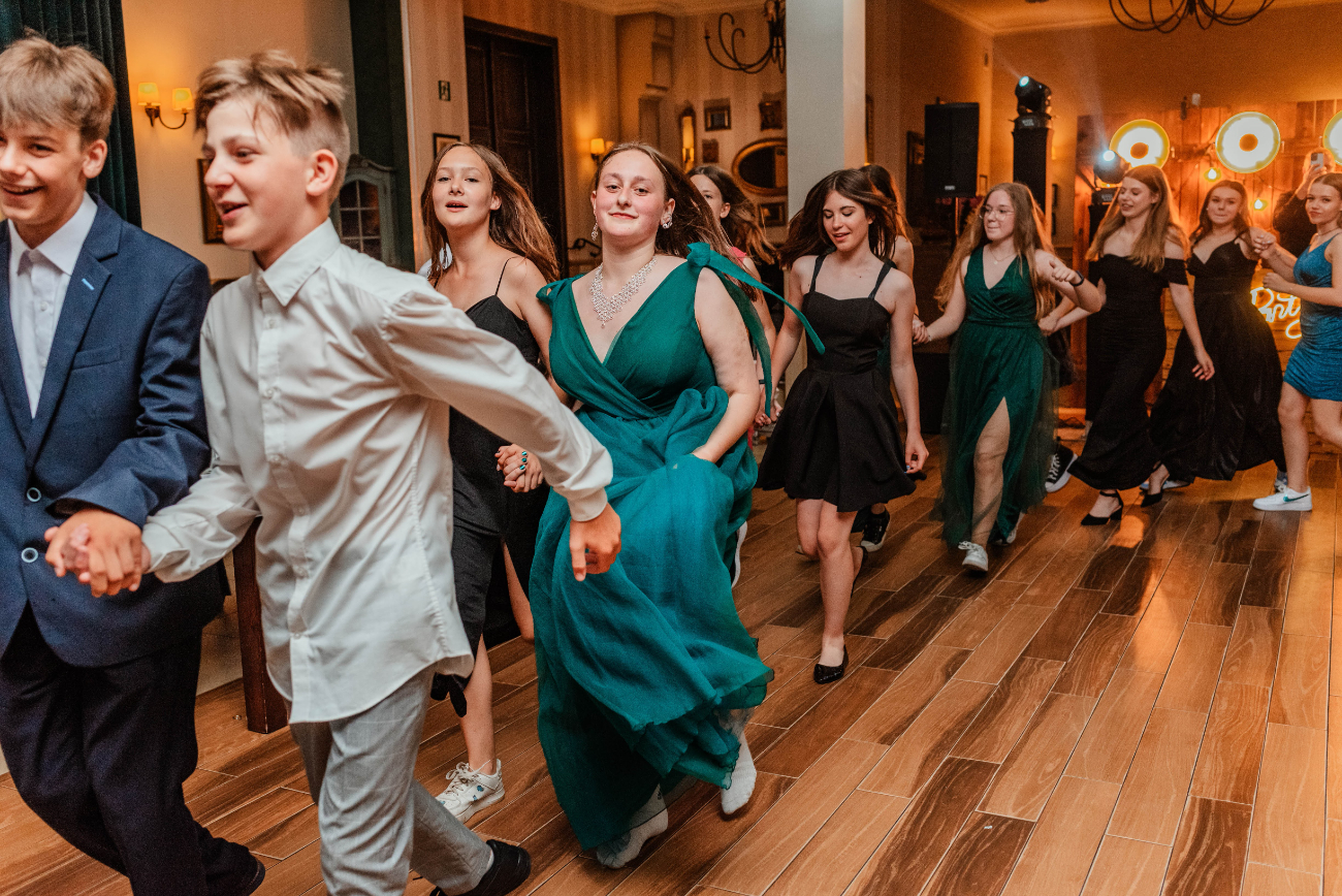 Tak się bawili ósmoklasiści ze Strzałkowa ZDJĘCIA