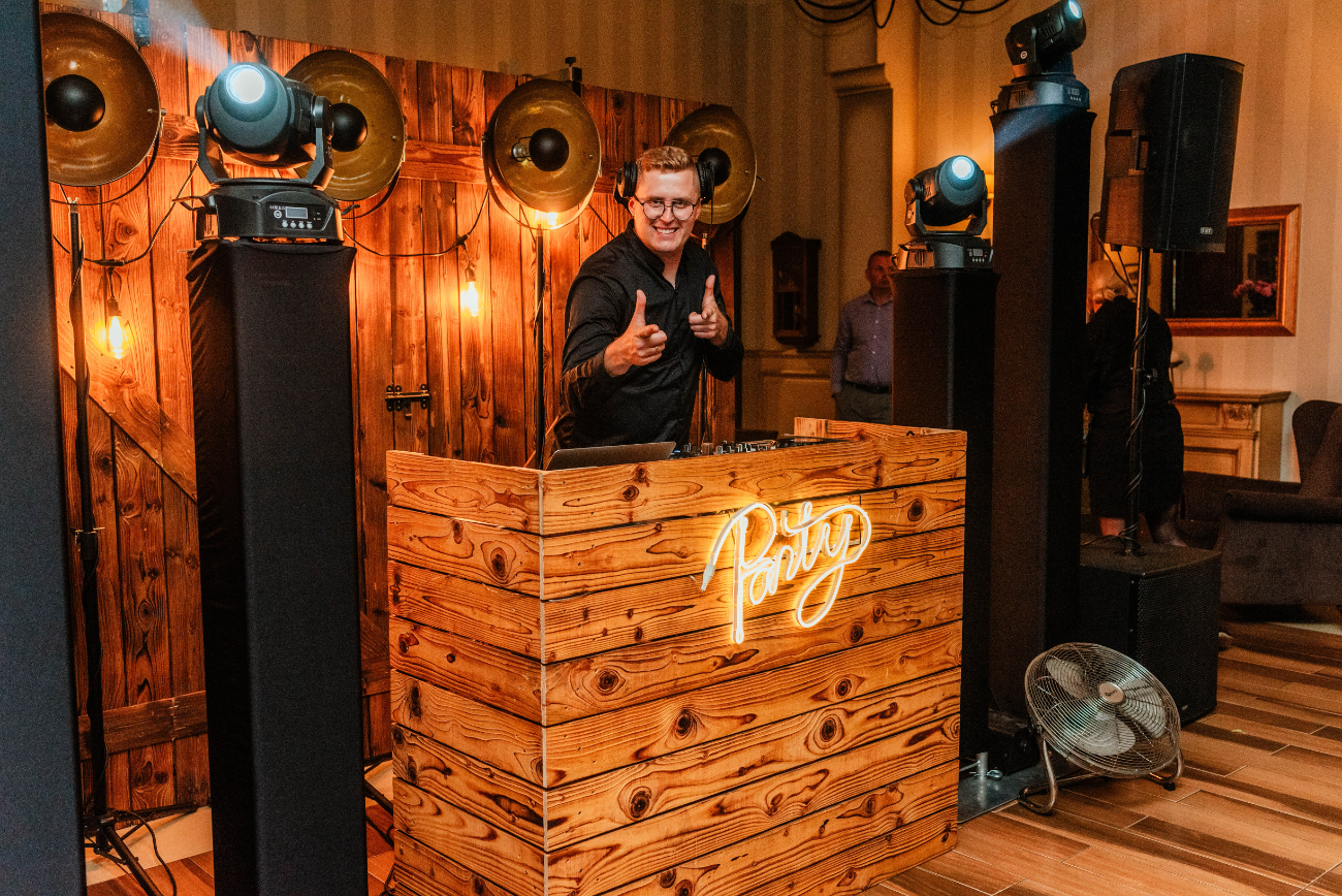 Tak się bawili ósmoklasiści ze Strzałkowa ZDJĘCIA