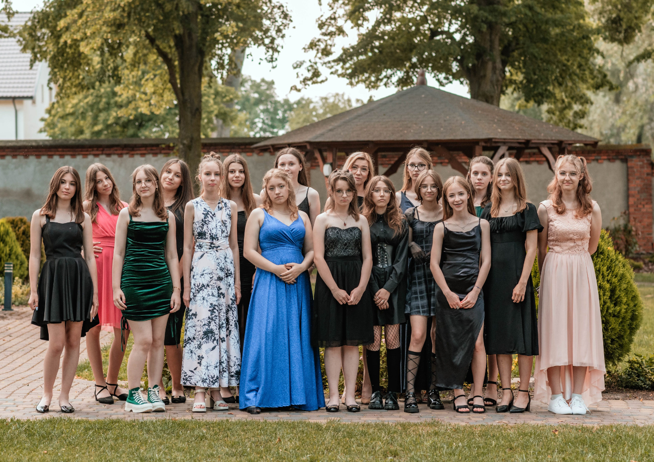 Tak się bawili ósmoklasiści ze Strzałkowa ZDJĘCIA