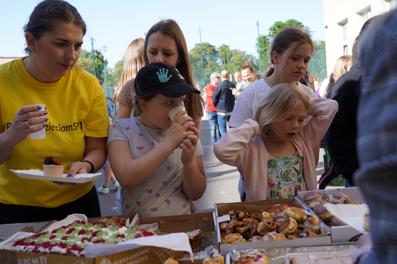 Świetna zabawa i rower w nagrodę. Dzień Dziecka w Jedynce ZDJĘCIA