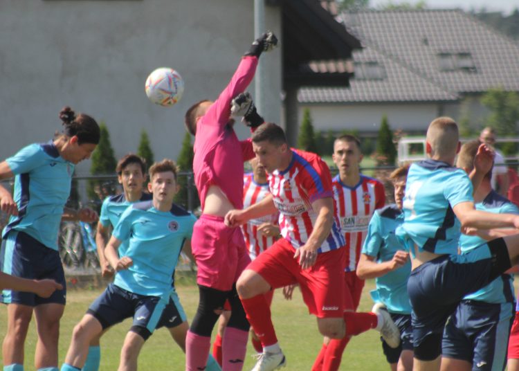 Bez goli z Akademią