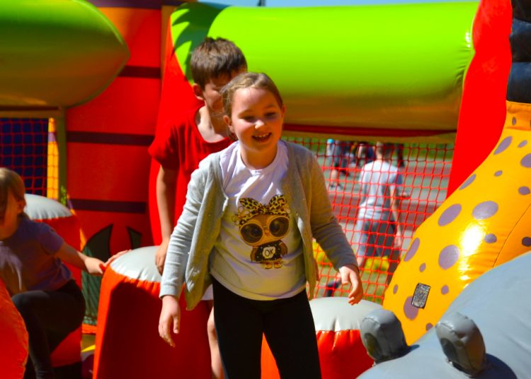 Dzień Dziecka w Ostrowitem. Zobacz zdjęcia