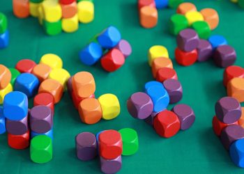 Klocki magnetyczne – twórz i baw się bez ograniczeń!