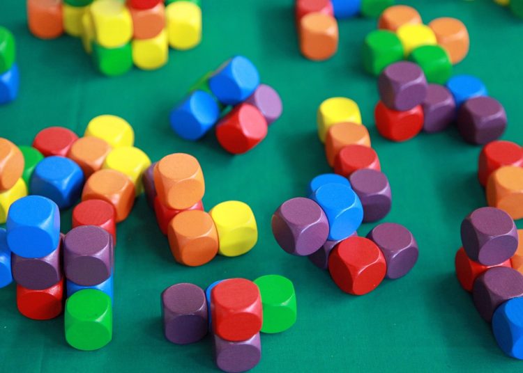 Klocki magnetyczne – twórz i baw się bez ograniczeń!